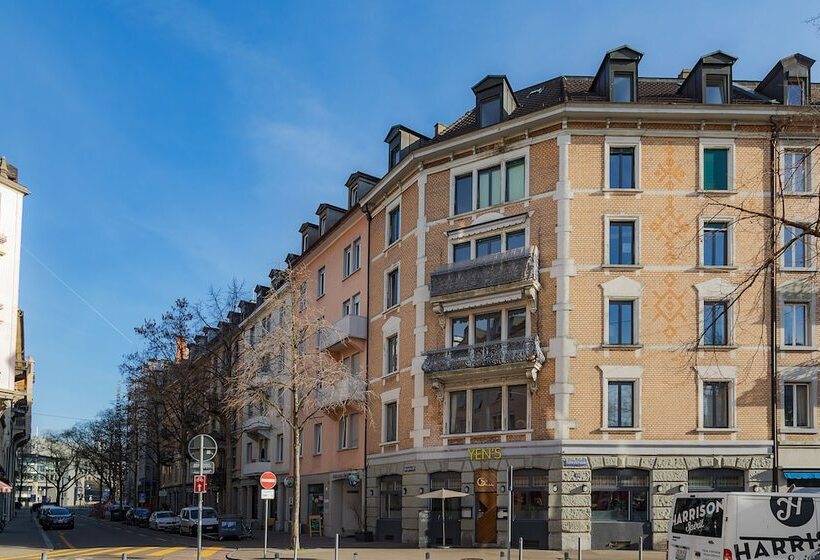 Apartments Swiss Star Aussersihl