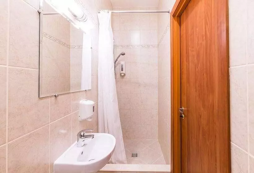 Hotelli Bolshoy 19 Mini