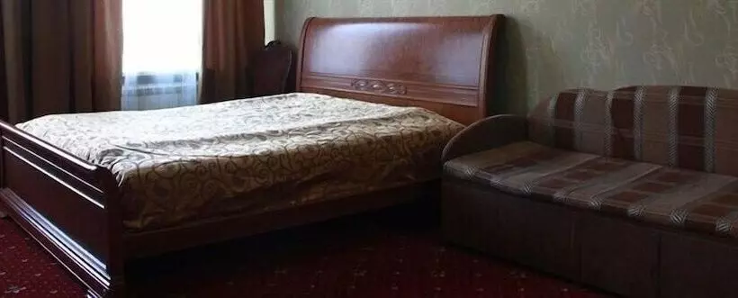 Hotelli Bolshoy 19 Mini