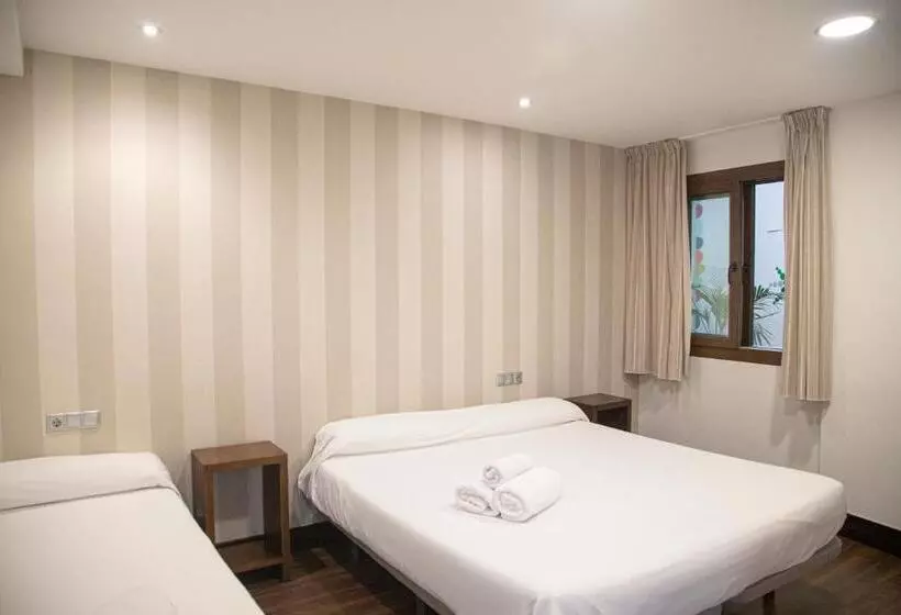 هتل Cordoba Carpe Diem