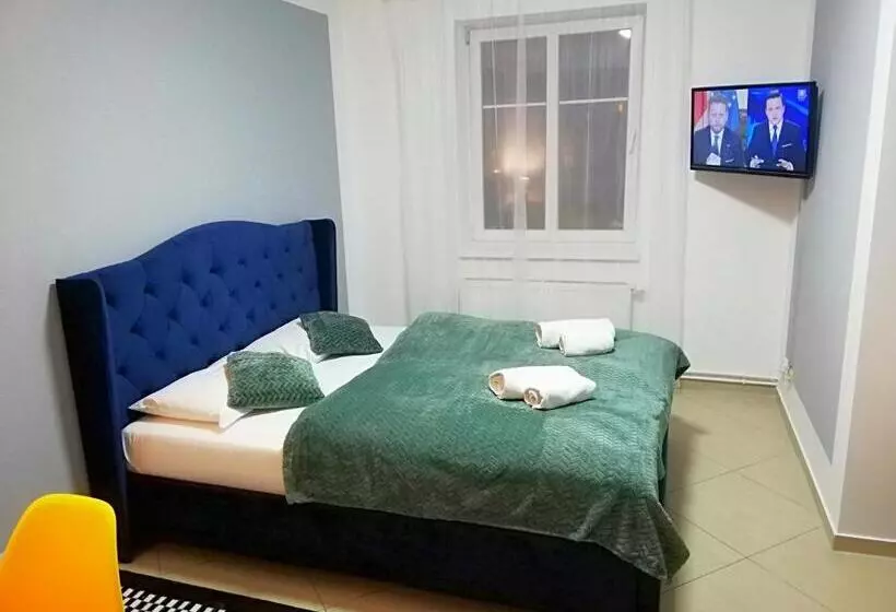 Hotelli Great Polonia Wrocław City Center