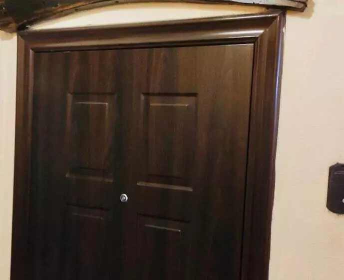 ホテル Kholstomer