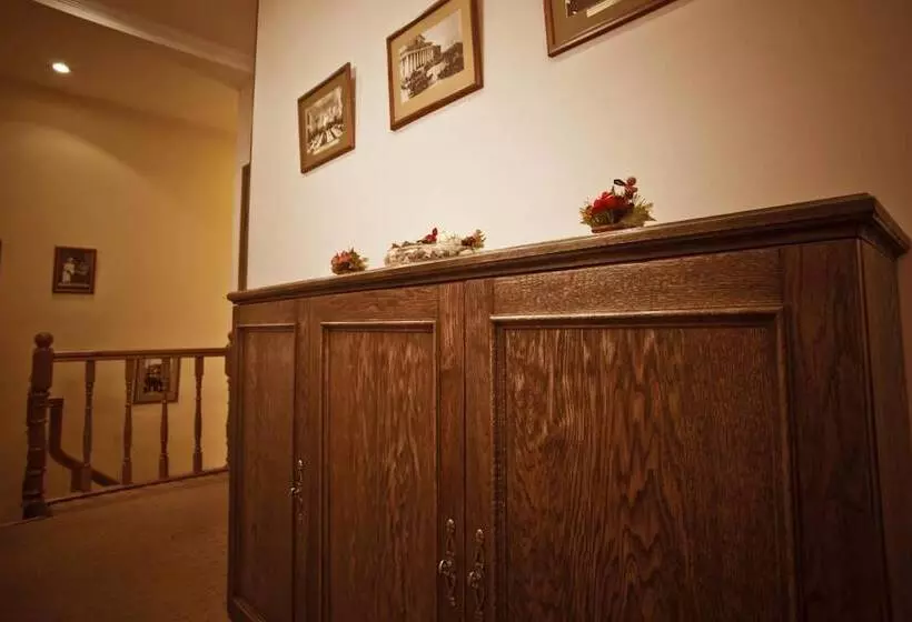 ホテル Kholstomer