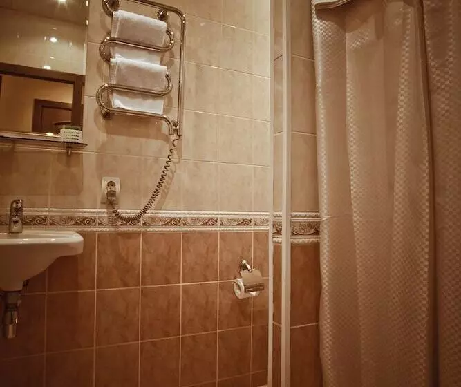 ホテル Kholstomer