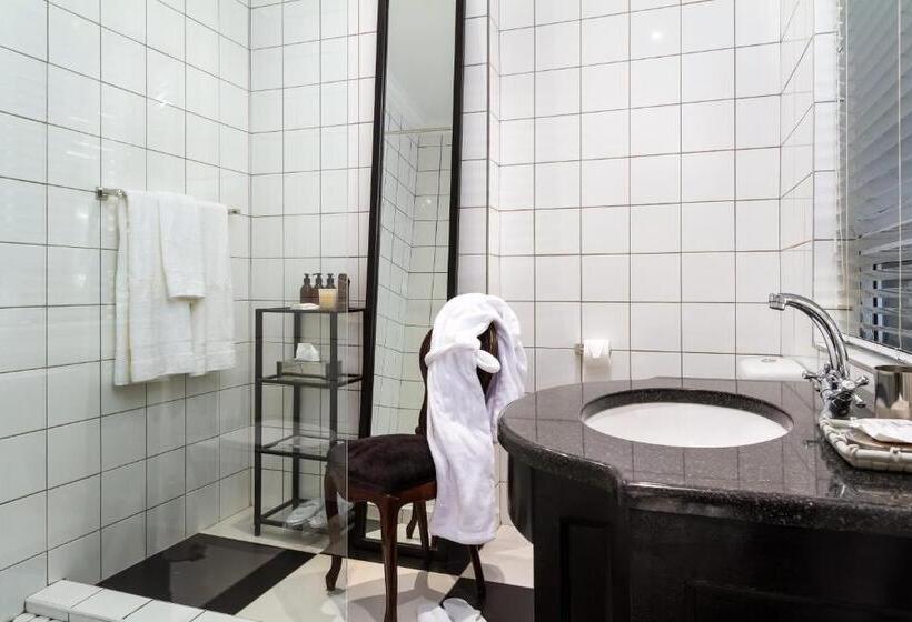 فندق Life & Leisure Boutique Guesthouse