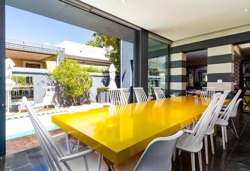 فندق Life & Leisure Boutique Guesthouse