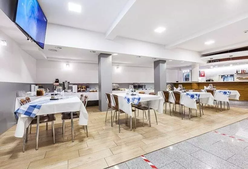 בית מלון כפרי Olivia