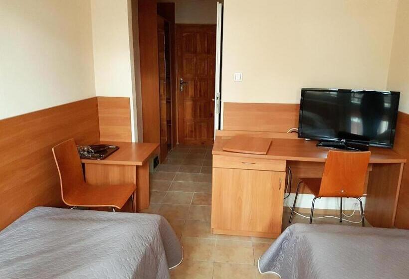 호텔 Ośrodek Wczasowy Bursztyn