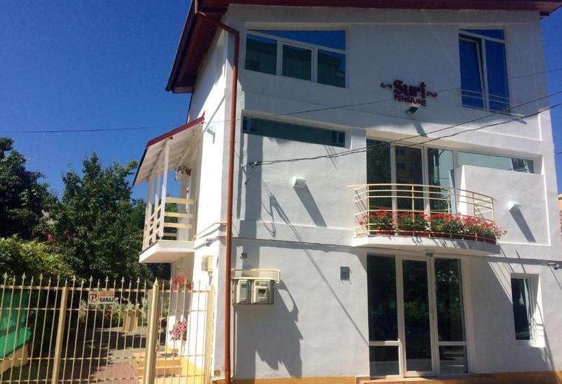 ホテル Suri Guesthouse