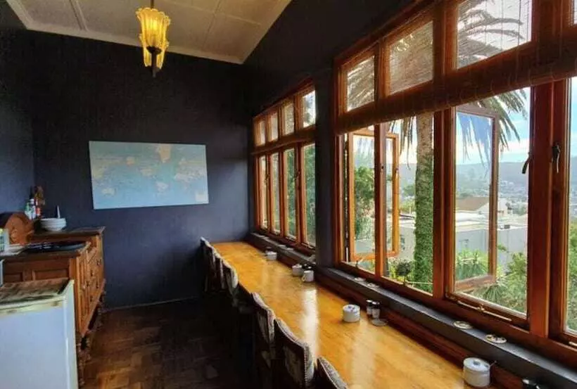 ホテル Redbourne Hilldrop Guesthouse B&b