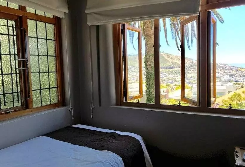 ホテル Redbourne Hilldrop Guesthouse B&b