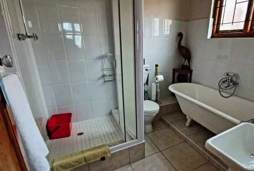 ホテル Redbourne Hilldrop Guesthouse B&b