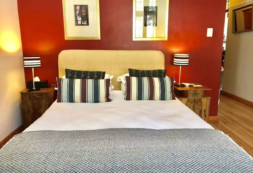 ホテル Redbourne Hilldrop Guesthouse B&b