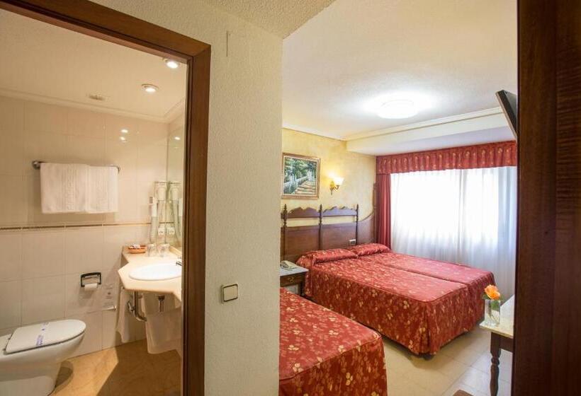 فندق Reyes Catolicos