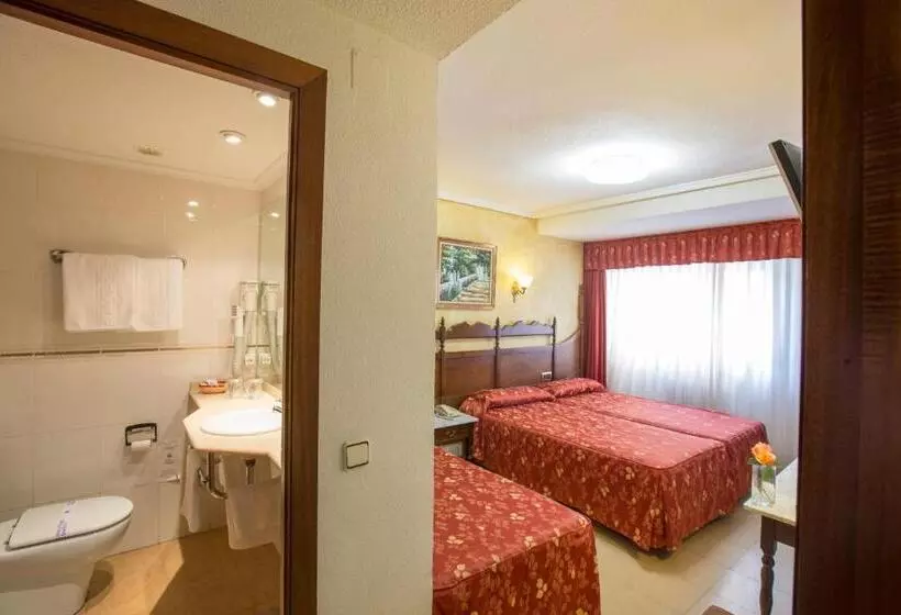 فندق Reyes Catolicos