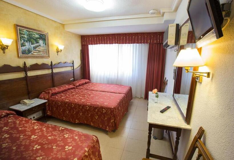 فندق Reyes Catolicos