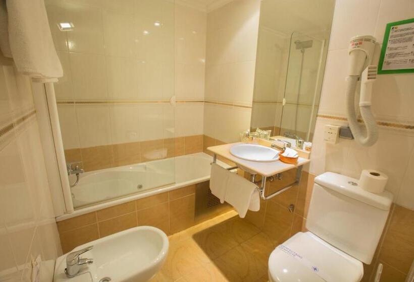 فندق Reyes Catolicos