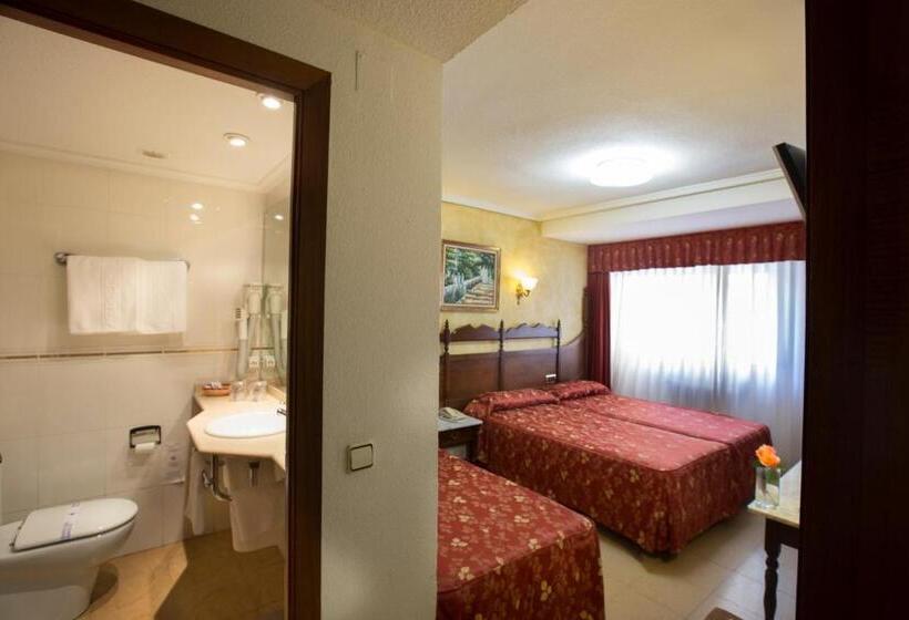 فندق Reyes Catolicos