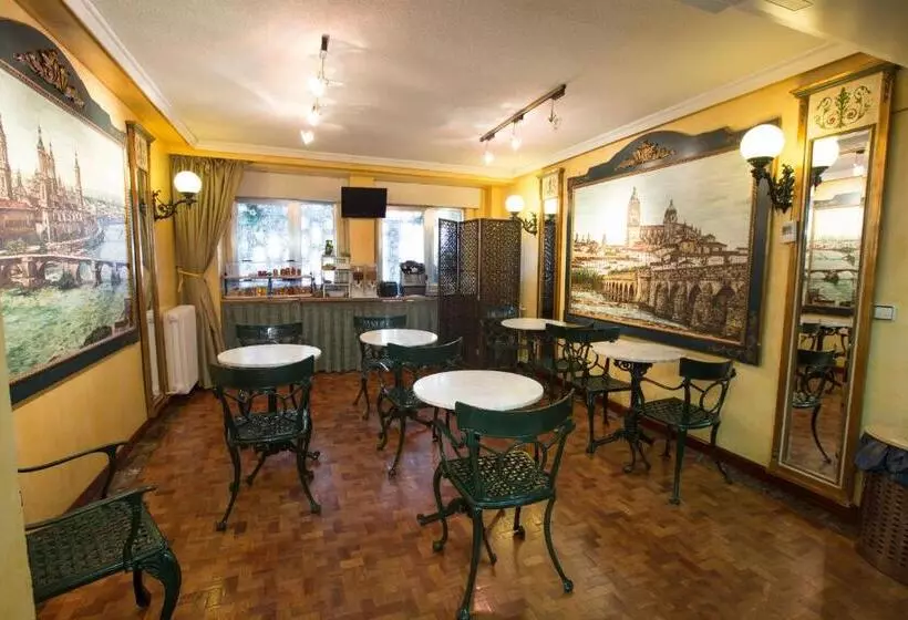 فندق Reyes Catolicos