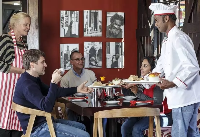 Hotelli Rouge On Rose Boutique