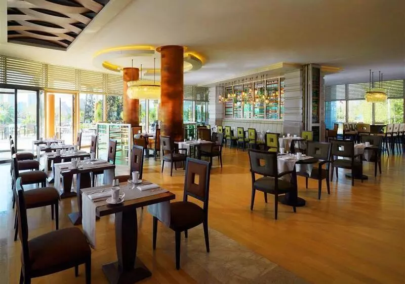 هتل Sheraton Grand Adana