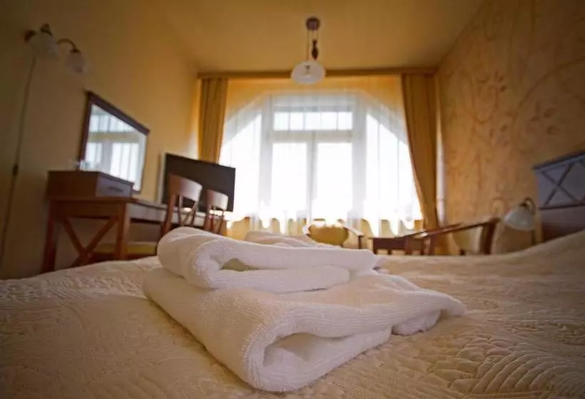 فندق Tarasy Wang