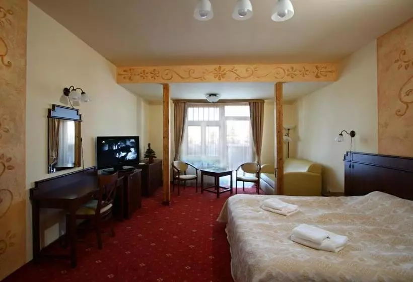 فندق Tarasy Wang