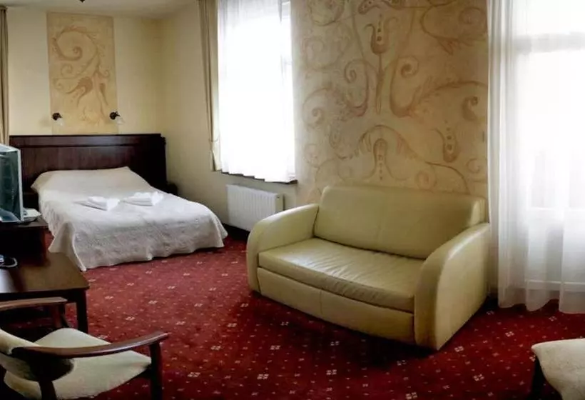 فندق Tarasy Wang