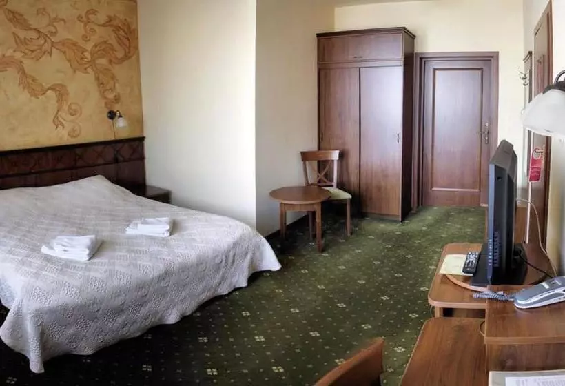 فندق Tarasy Wang