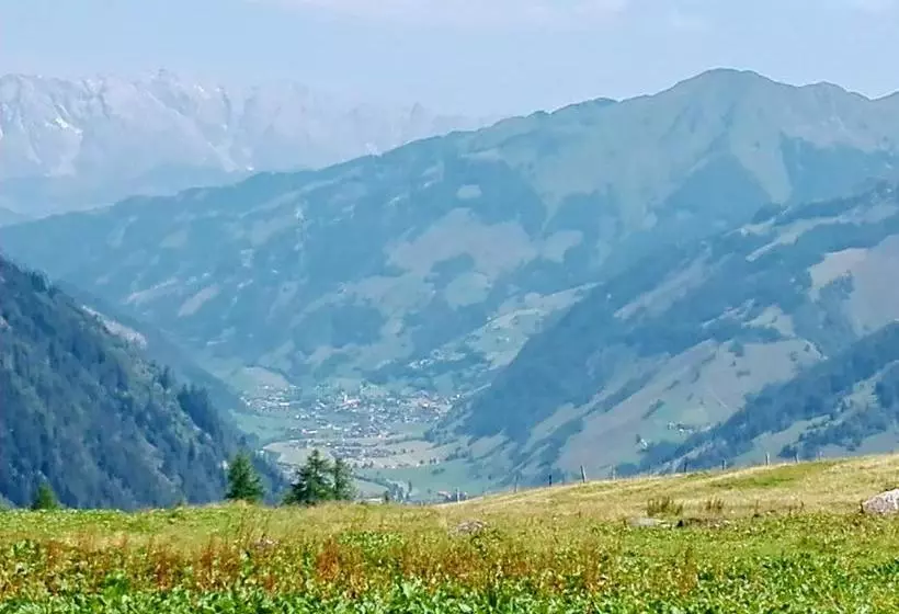 ペンション Haus Groder