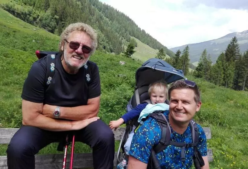 ペンション Haus Groder