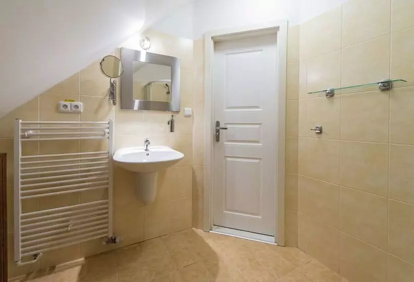 ペンション Penzion Zamecka Zahrada