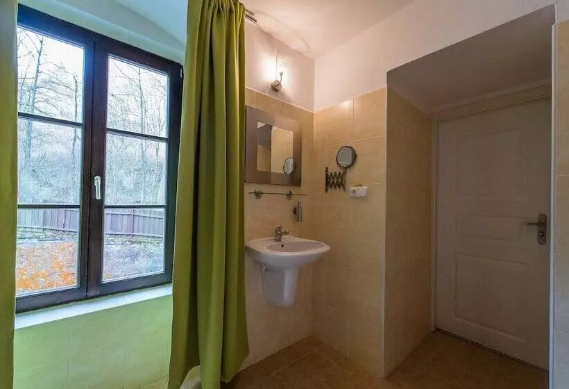 ペンション Penzion Zamecka Zahrada