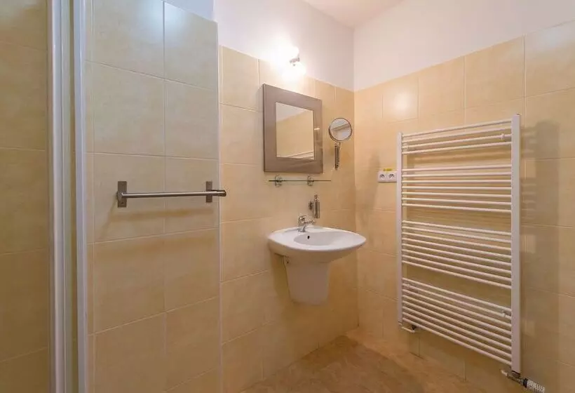 ペンション Penzion Zamecka Zahrada