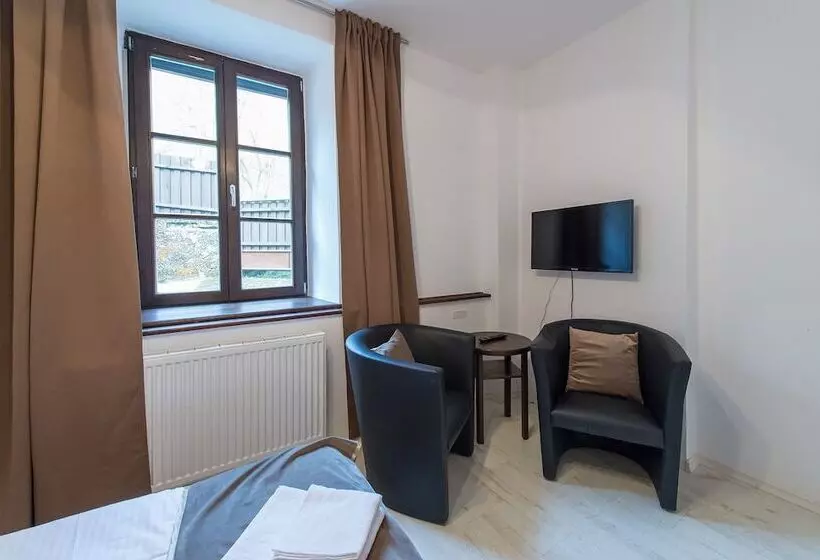 ペンション Penzion Zamecka Zahrada