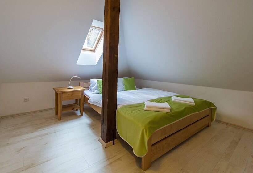 膳宿费 Penzion Zamecka Zahrada