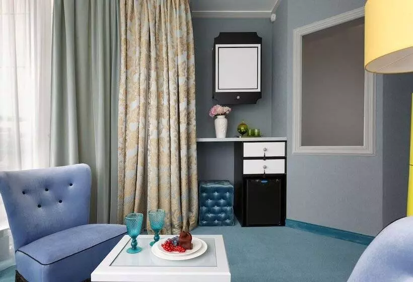 Statskij Sovetnik Hotel Zagorodnyy