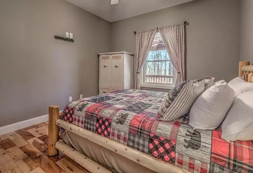 32 Acre Memory Maker By Escape To Blue Ridge