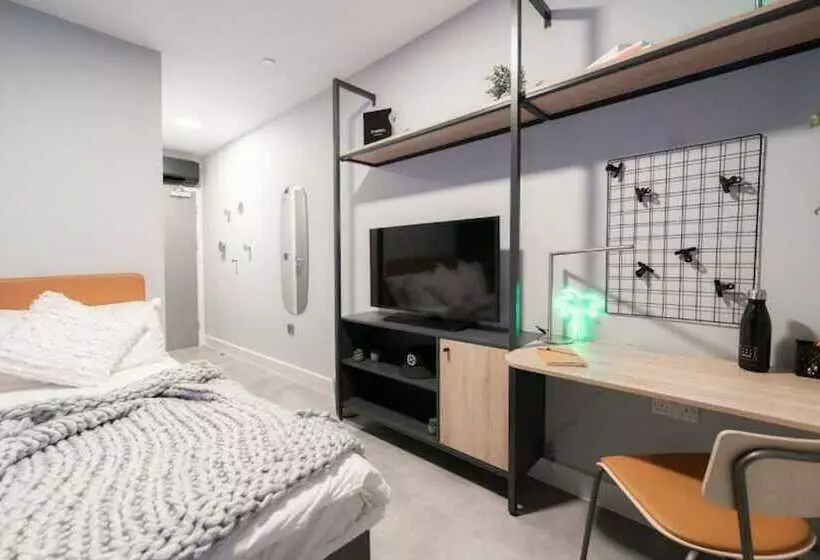 ユースホステル Comfortable Ensuite Rooms   Guildford   Campus Accommodation