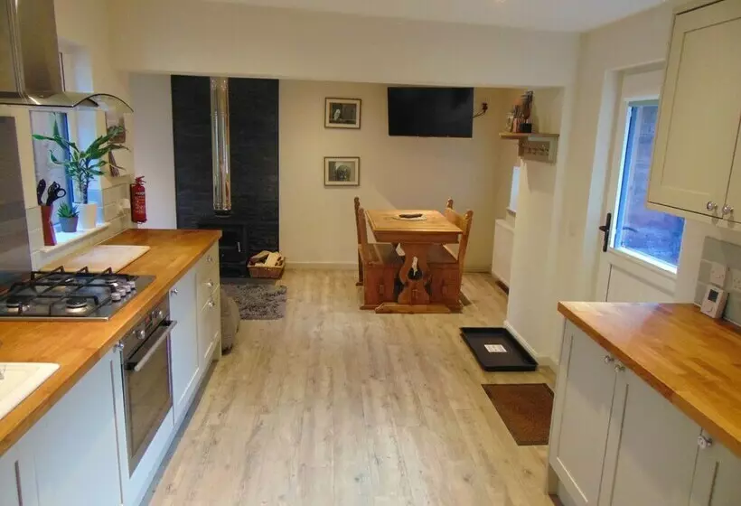 Dreamwood Cottage