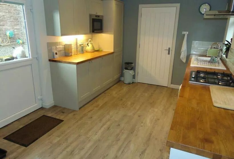 Dreamwood Cottage