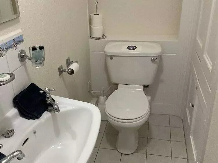 No 52 Bed And Breakfast