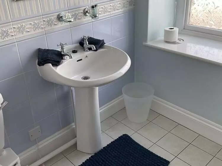 No 52 Bed And Breakfast