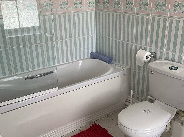 No 52 Bed And Breakfast