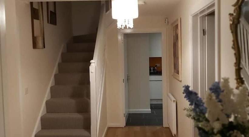 レジデンス Lovely 3 Bed House In Luton
