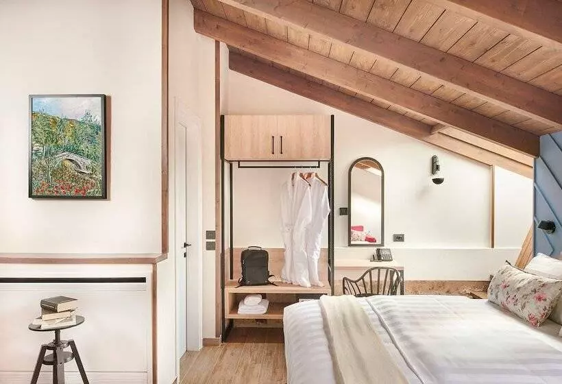 هتل Ialna Boutique