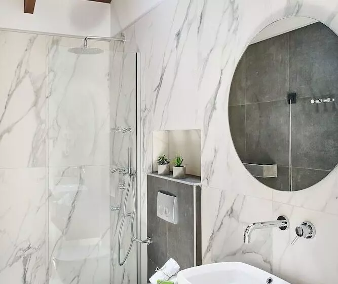 هتل Ialna Boutique