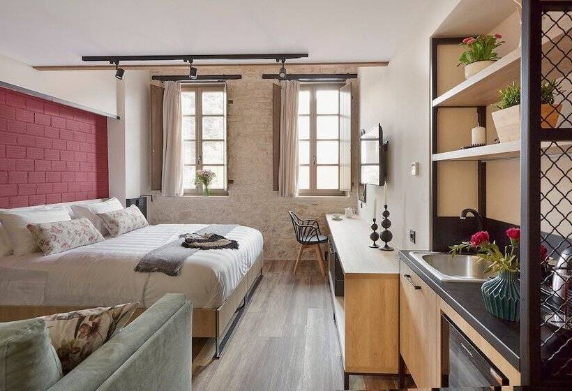 בית מלון כפרי Ialna Boutique