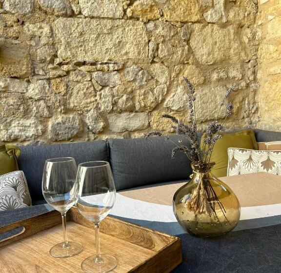 فندق La Maison Du Clocher