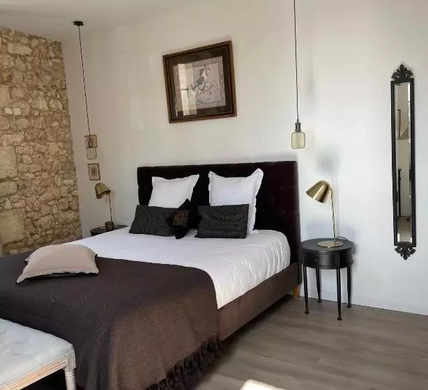 Hotelli La Maison Du Clocher